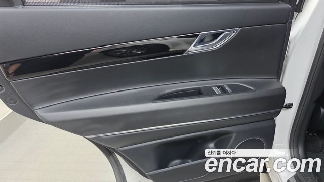 Genesis GV80 2.5T Gasoline 2WD 2022 — фото 25