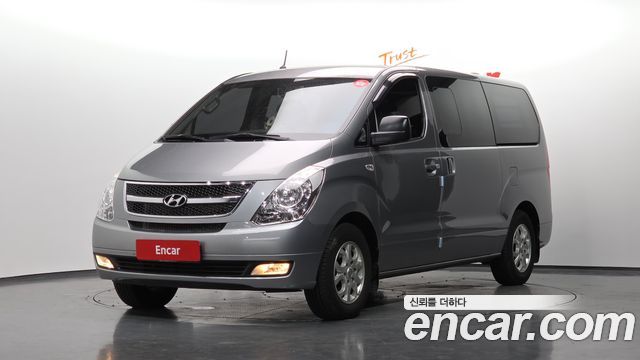 Hyundai Grand Starex 5-Seater VAN CVX Luxury 2013 — фото 1