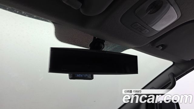 Hyundai Grand Starex 5-Seater VAN CVX Luxury 2013 — фото 19