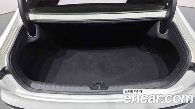 Hyundai Grandeur Hybrid (GN7) Premium 2024 — фото 22