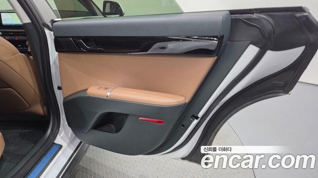 Hyundai Grandeur Hybrid (GN7) Premium 2024 — фото 31