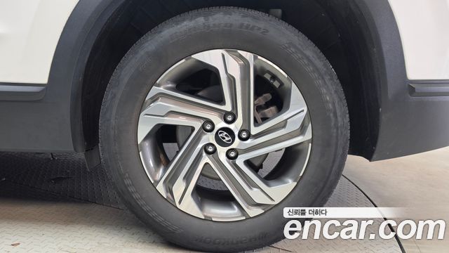 Hyundai Santa Fe Diesel 2.2 2WD Exclusive 2023 — фото 21
