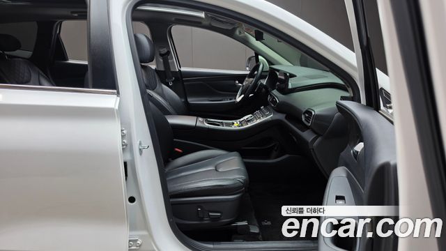 Hyundai Santa Fe Diesel 2.2 2WD Exclusive 2023 — фото 26
