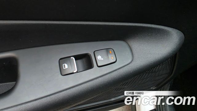 Hyundai Santa Fe Diesel 2.2 2WD Exclusive 2023 — фото 31