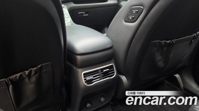 Hyundai Santa Fe Diesel 2.2 2WD Exclusive 2023 — фото 33