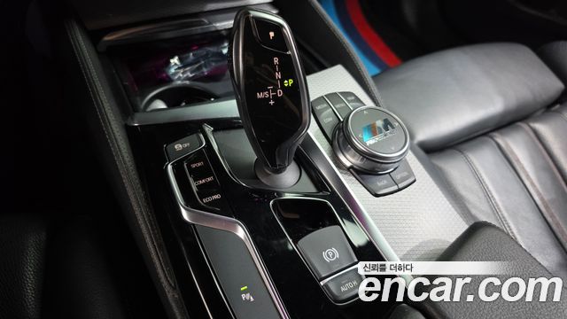 BMW 5 Series (G30) 530i M Sport Package 2018 — фото 9
