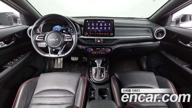 Kia K3 (II) 1.6 Turbo GT 5Door Signature 2024 — фото 7
