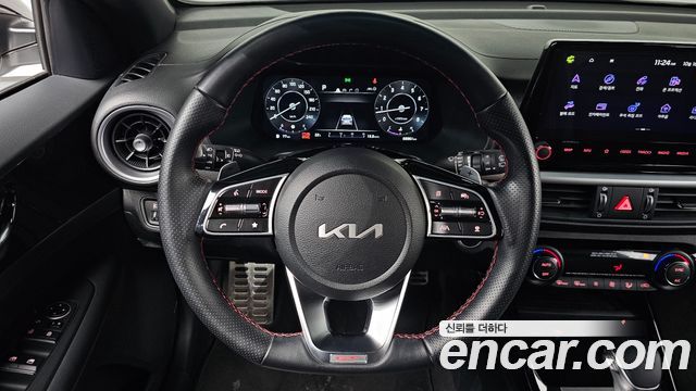 Kia K3 (II) 1.6 Turbo GT 5Door Signature 2024 — фото 13