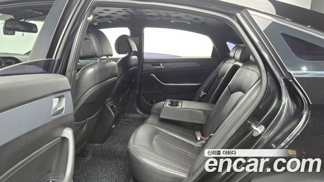 Hyundai Sonata Hybrid (LF) 2.0 HEV Premium 2016 — фото 11