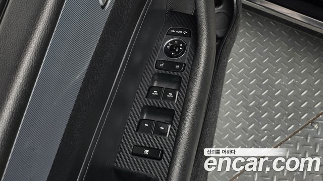 Hyundai Sonata Hybrid (LF) 2.0 HEV Premium 2016 — фото 28