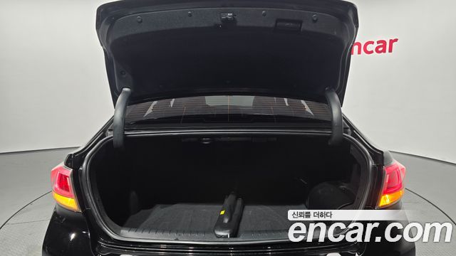 Hyundai Sonata Hybrid (LF) 2.0 HEV Premium 2016 — фото 32