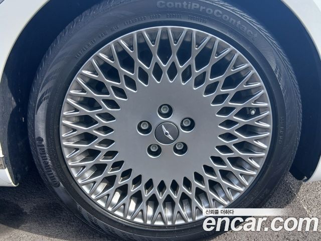 Genesis G80 (RG3) Gasoline 2.5 Turbo 2WD 2022 — фото 13