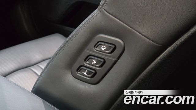 Kia K5 Hybrid (III) Trendy 2023 — фото 20