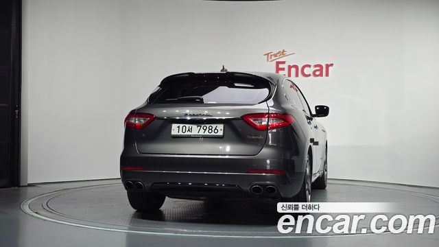 Maserati Levante 3.0 AWD GranSport 2018 — фото 4
