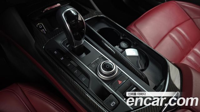 Maserati Levante 3.0 AWD GranSport 2018 — фото 9