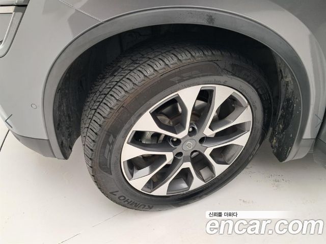 Renault Korea QM6 Diesel 2WD RE Signature 2017 — фото 24