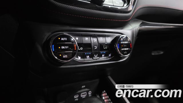 Chevrolet Trailblazer 1.3 Turbo 4WD RS 2021 — фото 34
