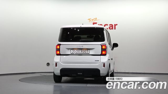 Kia Ray Van 2-Seater Prestige 2023 — фото 4