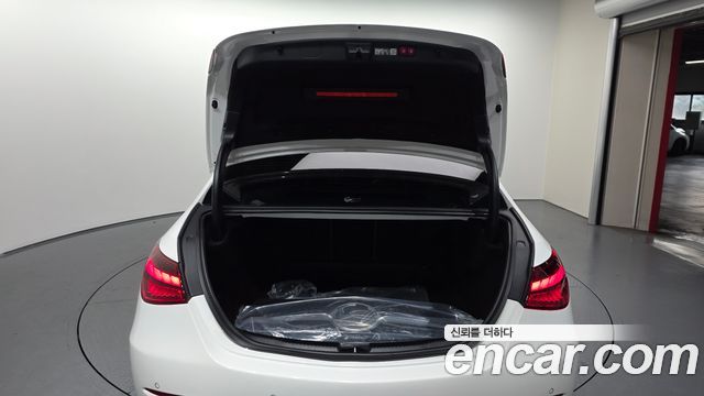 Mercedes-Benz C-Class (W206) C200 Avantgarde 2025 — фото 20