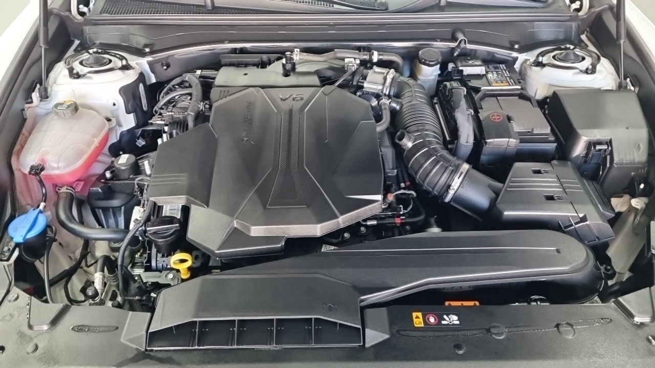 Hyundai Grandeur (GN7) 3.5 LPG 2WD Premium 2023 — фото 6
