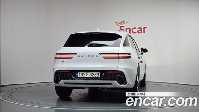Genesis GV70 2.5T Gasoline 2WD 2023 — фото 4