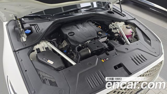 Genesis GV70 2.5T Gasoline 2WD 2023 — фото 6
