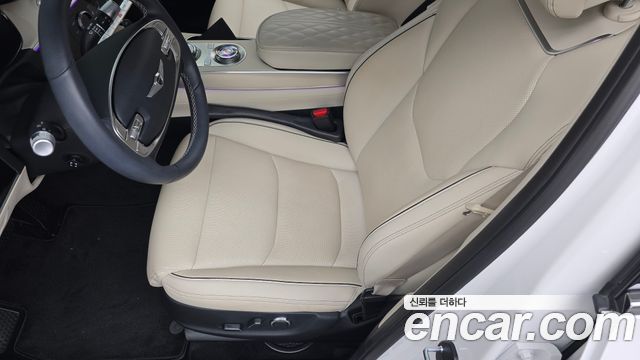 Genesis GV70 2.5T Gasoline 2WD 2023 — фото 18