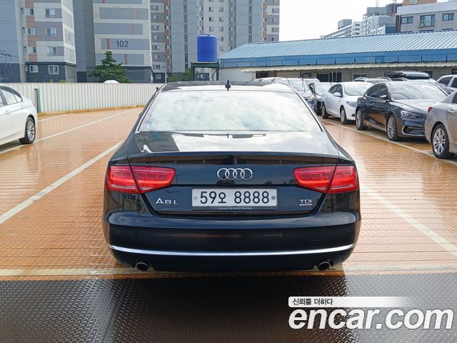 Audi A8 3.0 TDI Quattro LWB D4 2012 — фото 5