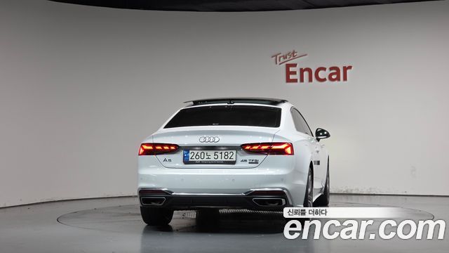 Audi A5 (F5) 40 TDI Quattro Premium Coupe 2022 — фото 4