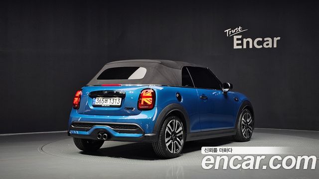 MINI Cooper S Convertible Classic Third Generation 2024 — фото 2