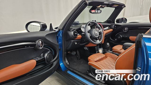 MINI Cooper S Convertible Classic Third Generation 2024 — фото 10