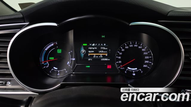 Kia K5 Hybrid 500h Prestige 2015 — фото 8