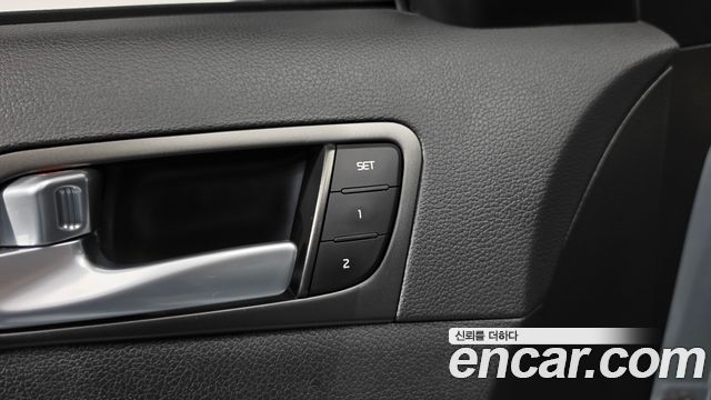 Kia K5 Hybrid 500h Prestige 2015 — фото 32