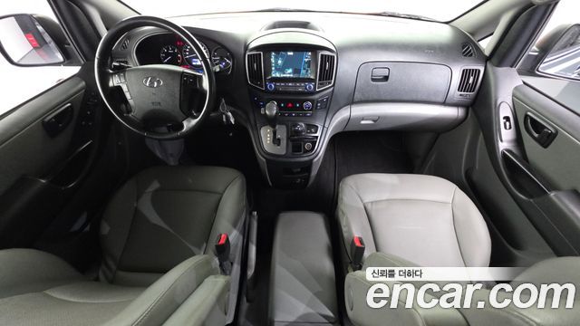 Hyundai Grand Starex 4WD Urban 9-Seater Premium 2018 — фото 7