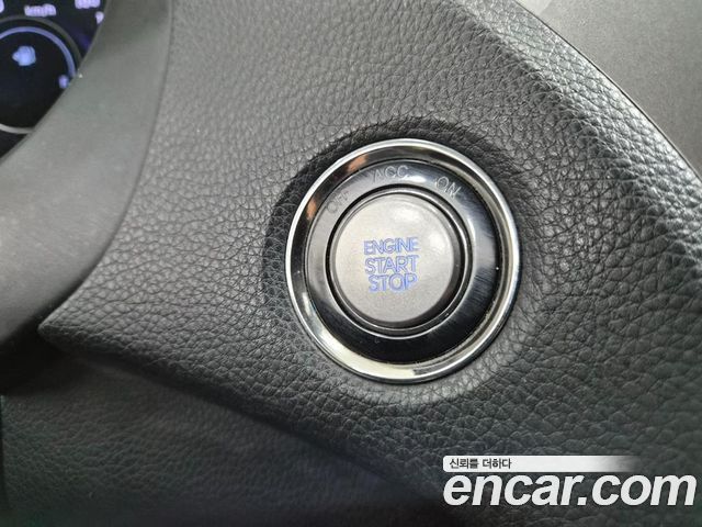Hyundai Grandeur (HG) HG220 Diesel Premium 2016 — фото 23