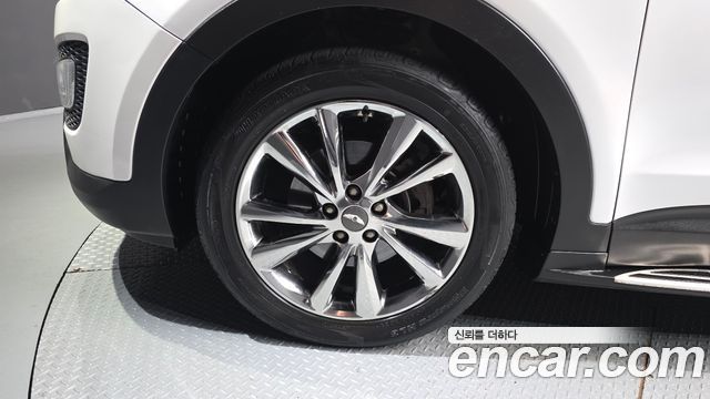 Hyundai Santa Fe (DM) Diesel(e-VGT) 2.0 2WD Premium 2014 — фото 5