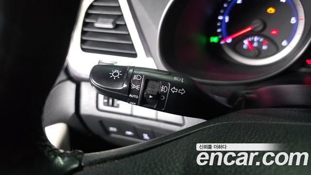Hyundai Santa Fe (DM) Diesel(e-VGT) 2.0 2WD Premium 2014 — фото 16