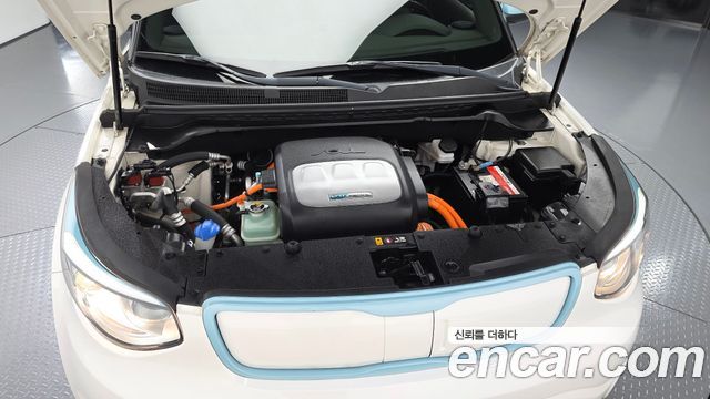 Kia Soul EV EV 2018 — фото 6