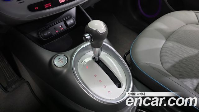 Kia Soul EV EV 2018 — фото 9