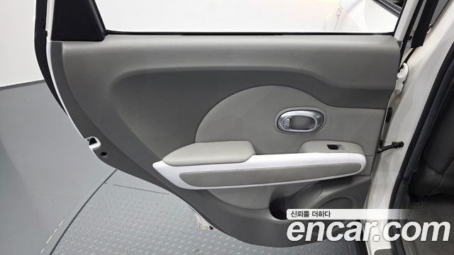 Kia Soul EV EV 2018 — фото 25