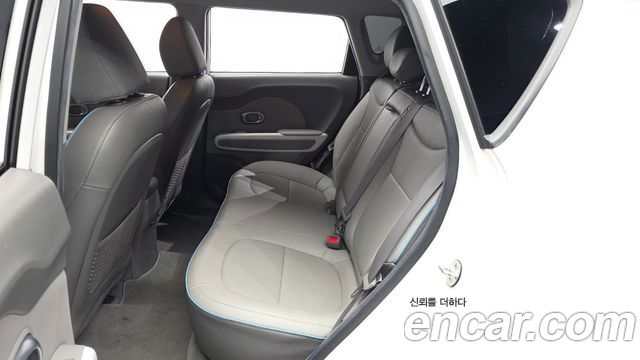 Kia Soul EV EV 2018 — фото 26
