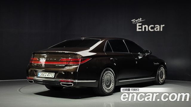 Genesis G90 3.8 AWD Luxury 2019 — фото 2