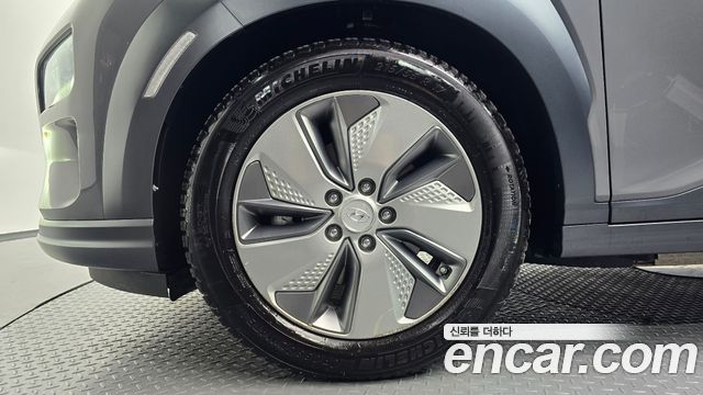 Hyundai Kona Electric Premium 2019 — фото 5