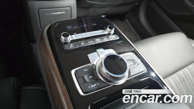 Genesis G90 3.8 Luxury 2021 — фото 18