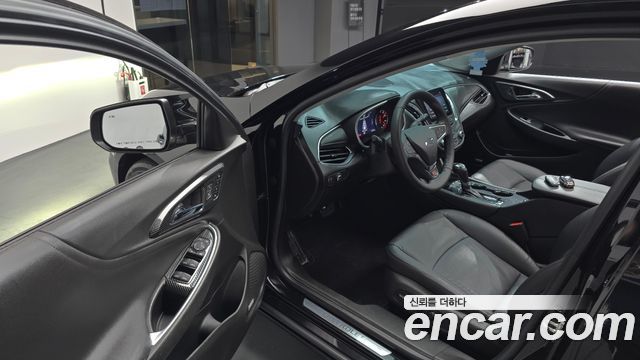 Chevrolet Malibu 2.0 Turbo Perfect Black 2020 — фото 10