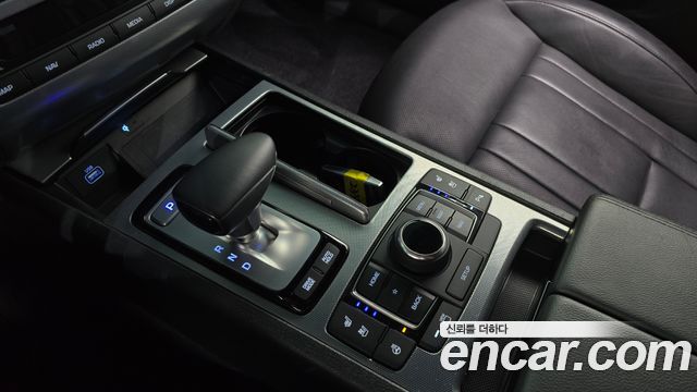 Genesis G80 3.3 GDI Premium Luxury 2019 — фото 9