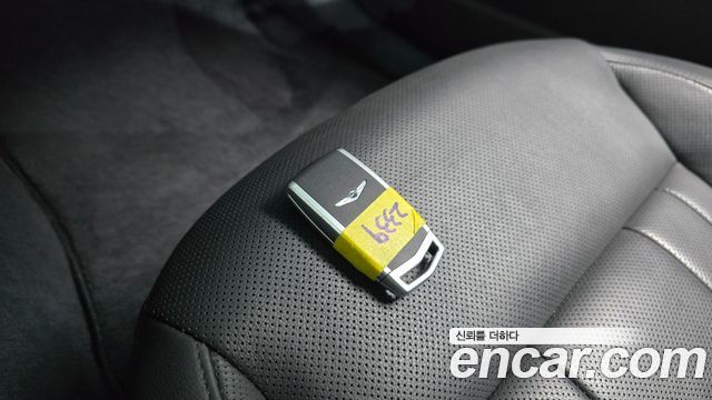 Genesis G80 3.3 GDI Premium Luxury 2019 — фото 15