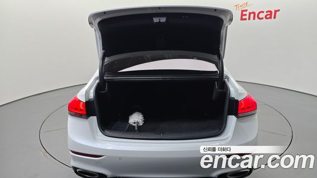 Genesis G80 3.3 GDI Premium Luxury 2019 — фото 17