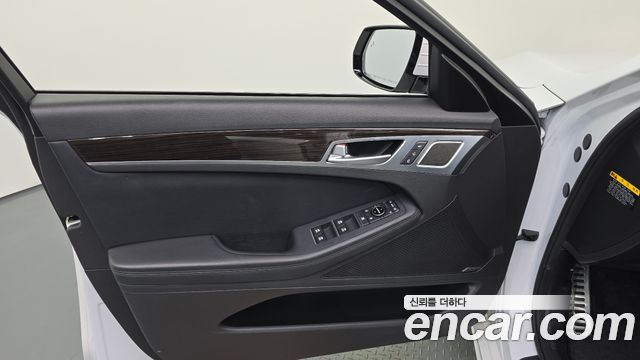 Genesis G80 3.3 GDI Premium Luxury 2019 — фото 24