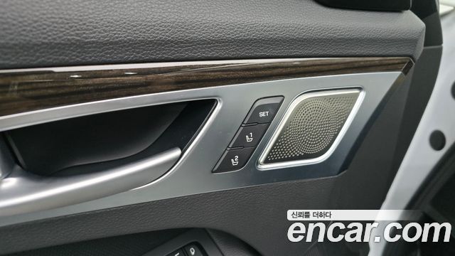 Genesis G80 3.3 GDI Premium Luxury 2019 — фото 34